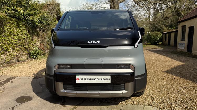 KIA PV5 120kW Essential Long Range 71kWh 5dr Auto [7 Seat]